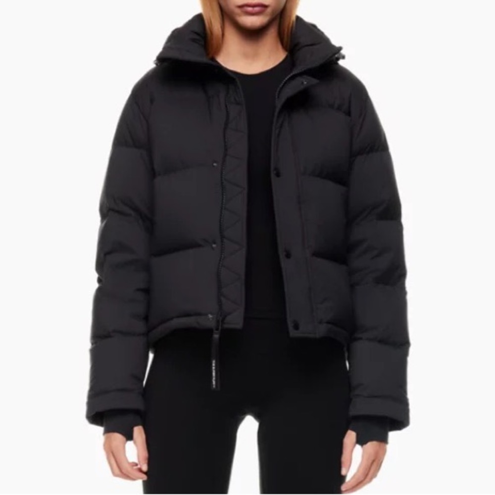 Black Tna Super Puff only great condition
